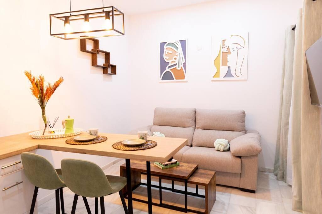 La Gloria Apartment *